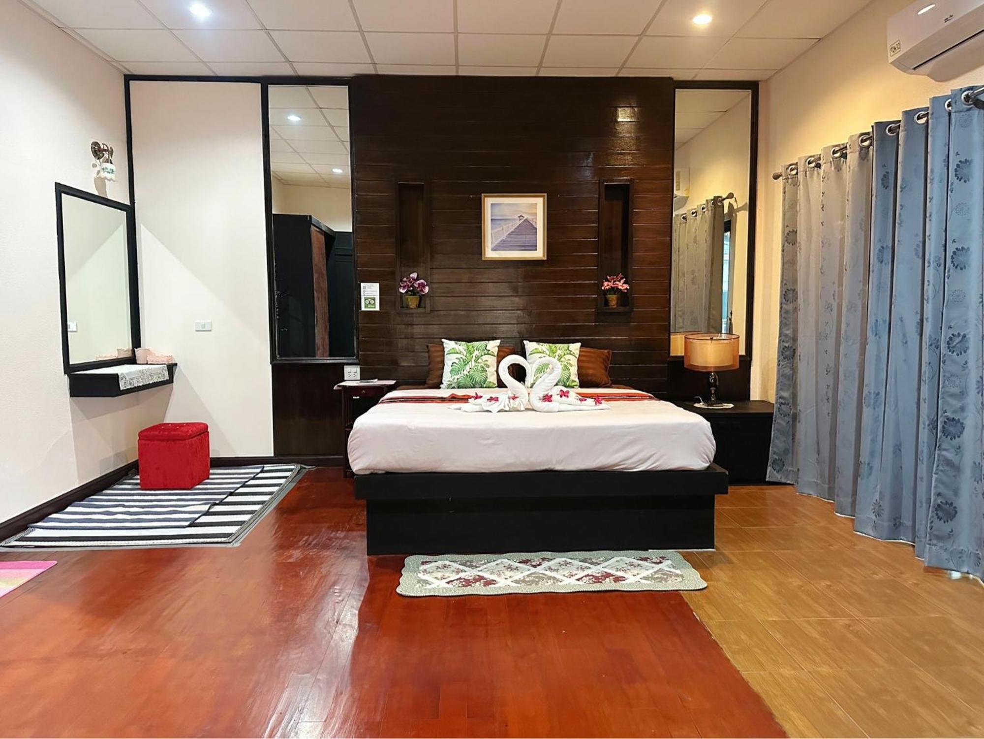 The Sun House Otel Hua Hin Dış mekan fotoğraf